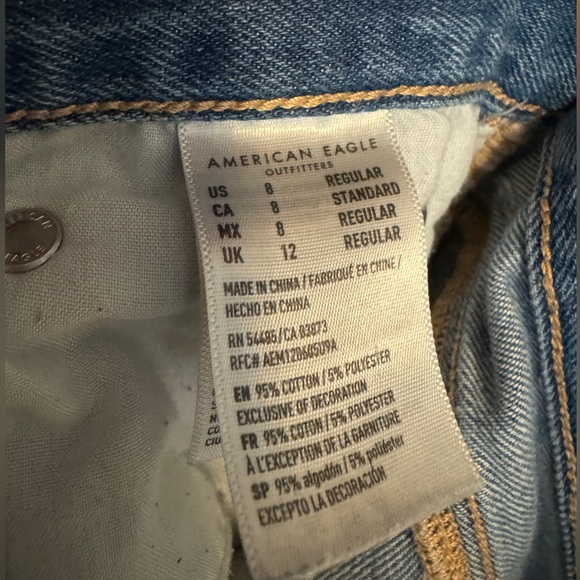 AMERICAN EAGLE MOM JEAN. SIZE US 8 - Picture 9 of 9